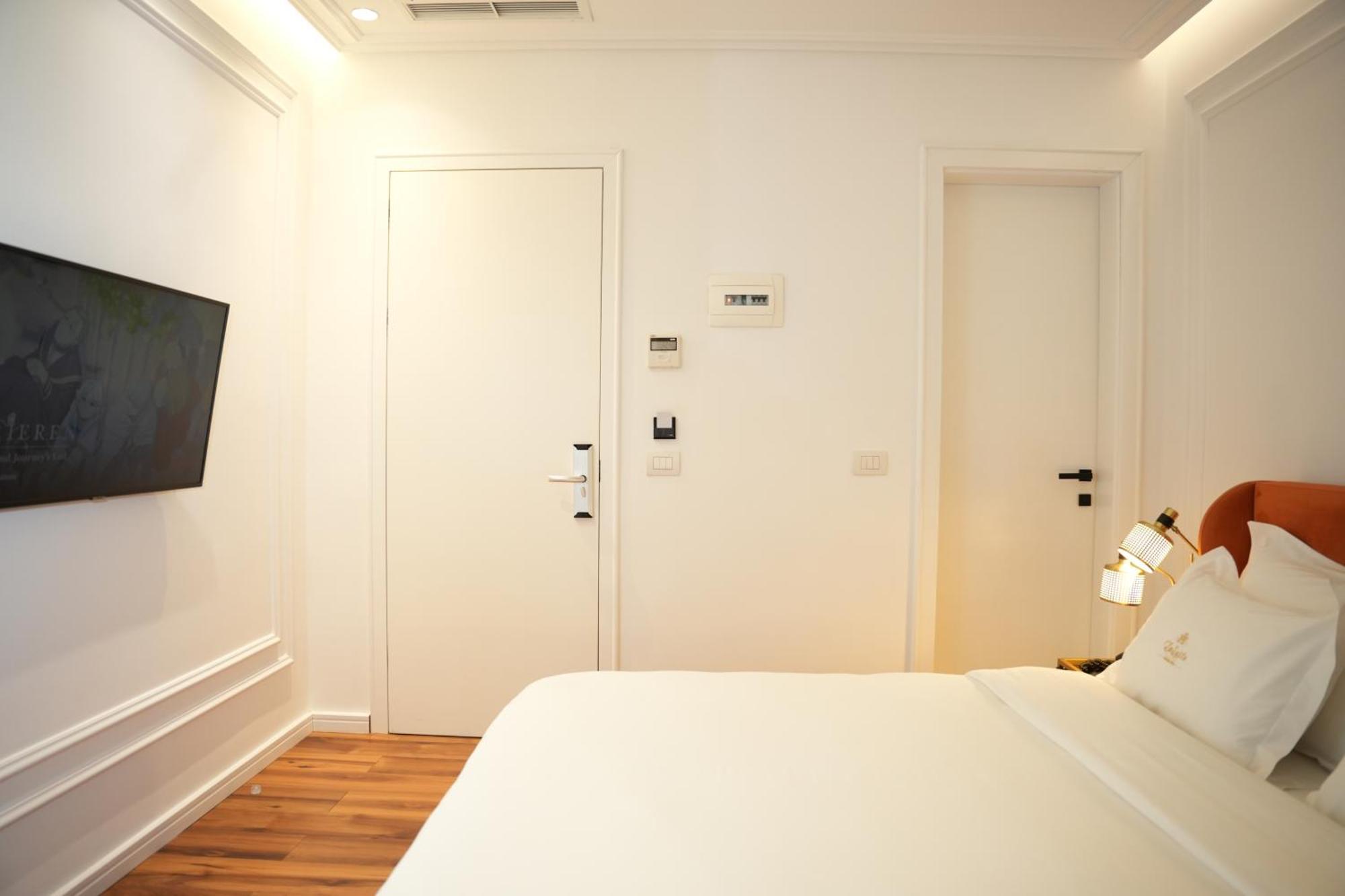 La Suite Boutique Hotel Tirana Exterior foto